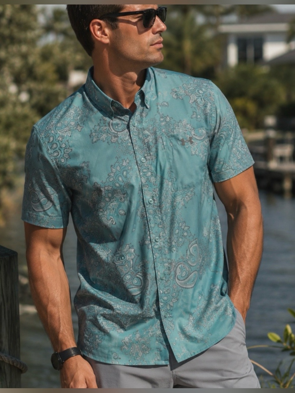 Under Armour Dockside Paisley Performance Button-Up Shirt | Men’s Size M